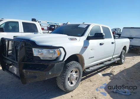 2022 Ram 2500 Tradesman 4X4 8' Box z USA, uszkodzony, nr VIN 3C7WR5HJ2NG272971